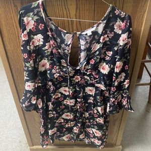 American eagle size M keyhole back dress